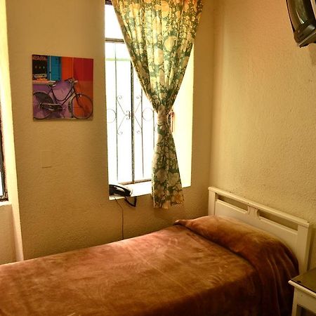Hostal Loro Verde Κίτο Εξωτερικό φωτογραφία